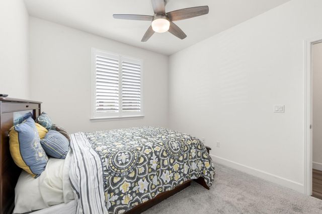 4444 Sanderson Dr, Folsom, CA 95630