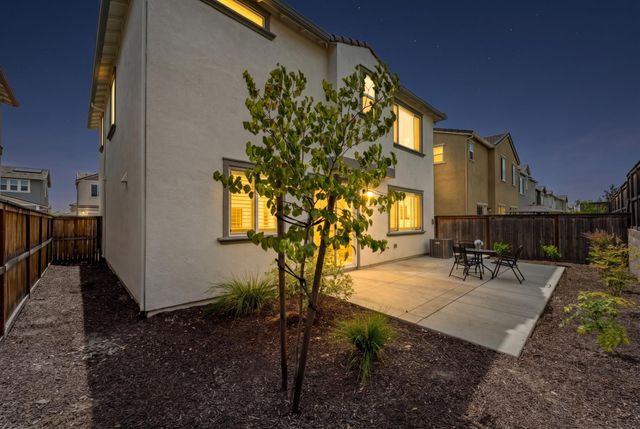 4444 Sanderson Dr, Folsom, CA 95630