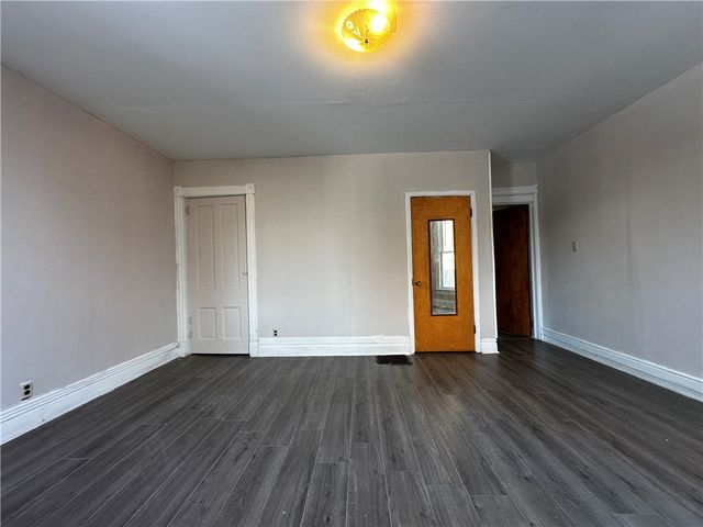 604 Centennial St, New Castle, PA 16101