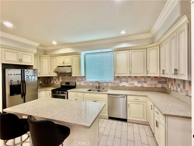 4431 Ellis Ln, Temple City, CA 91780