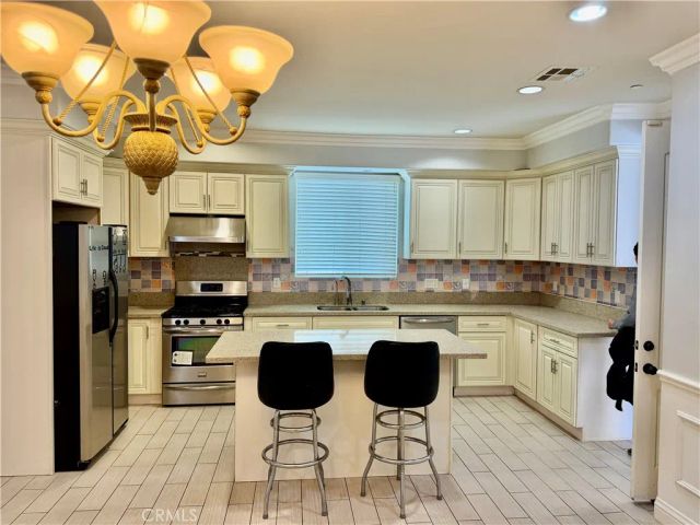4431 Ellis Ln, Temple City, CA 91780