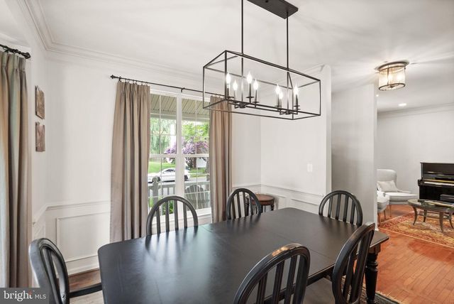 25941 HARTWOOD DRIVE, Chantilly, VA 20152