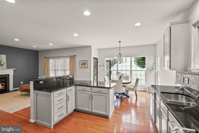 25941 HARTWOOD DRIVE, Chantilly, VA 20152