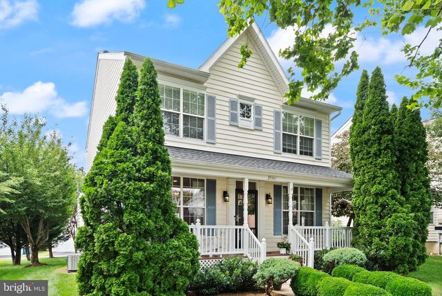 25941 HARTWOOD DRIVE, Chantilly, VA 20152