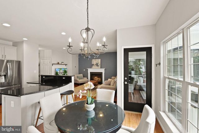 25941 HARTWOOD DRIVE, Chantilly, VA 20152