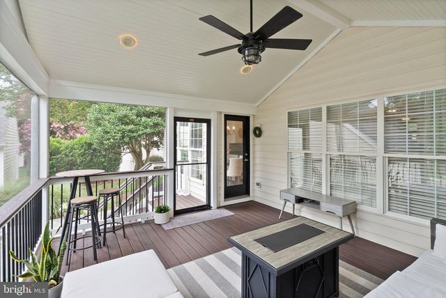 25941 HARTWOOD DRIVE, Chantilly, VA 20152