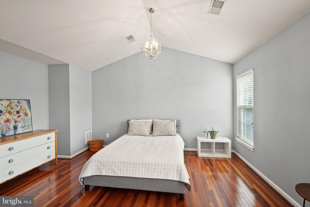 25941 HARTWOOD DRIVE, Chantilly, VA 20152