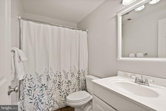 25941 HARTWOOD DRIVE, Chantilly, VA 20152