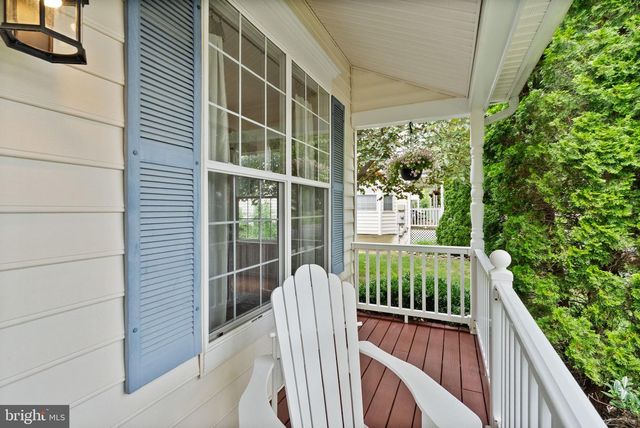 25941 HARTWOOD DRIVE, Chantilly, VA 20152