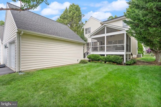 25941 HARTWOOD DRIVE, Chantilly, VA 20152