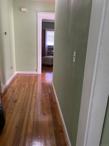 25 May Street, Hartford, CT 06105