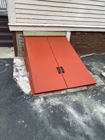 25 May Street, Hartford, CT 06105