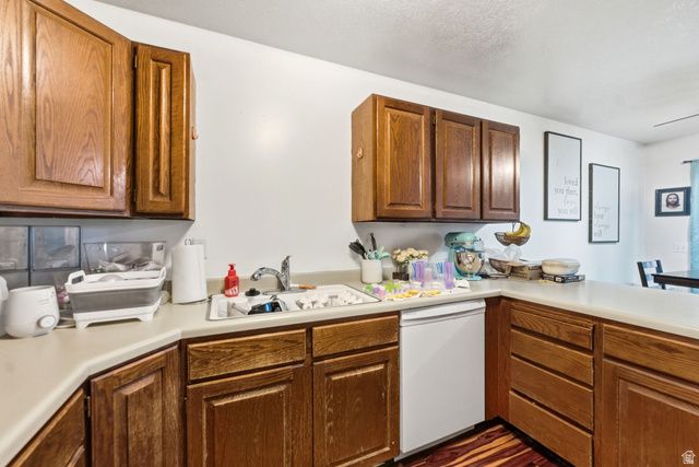 3126 S APPLEWOOD, Bountiful, UT 84010