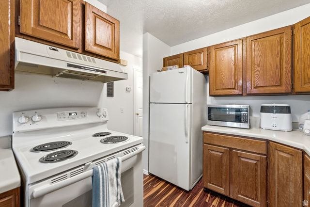 3126 S APPLEWOOD, Bountiful, UT 84010