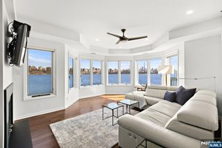 404 Jefferson Court PH4, Edgewater, NJ 07020