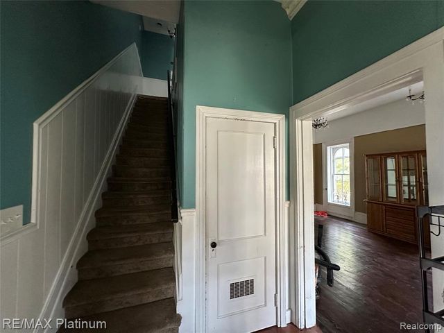 310 E Main Street, Vernon, MI 48476