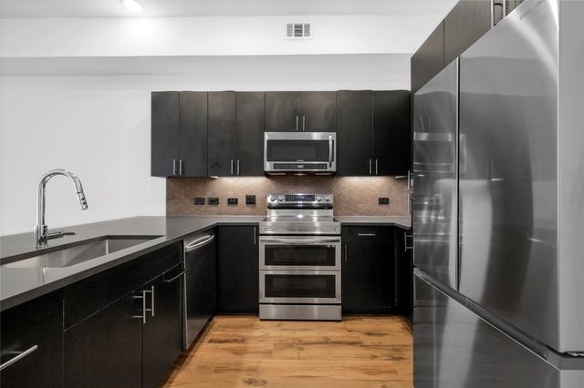 4801 Springdale RD 1005, Austin, TX 78723