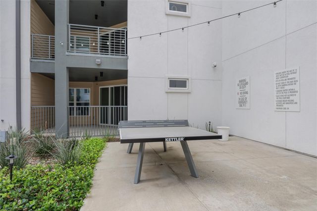 4801 Springdale RD 1005, Austin, TX 78723