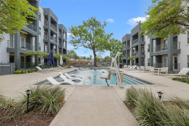 4801 Springdale RD 1005, Austin, TX 78723