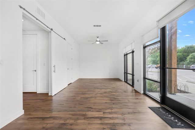 4801 Springdale RD 1005, Austin, TX 78723