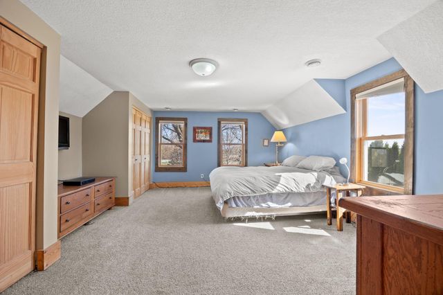 10175 County Road 17 SE, Delano, MN 55328