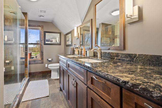 10175 County Road 17 SE, Delano, MN 55328