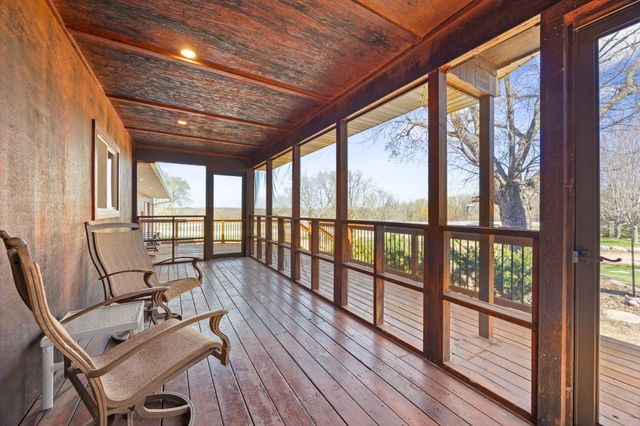 10175 County Road 17 SE, Delano, MN 55328