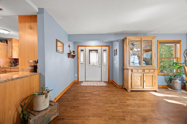 10175 County Road 17 SE, Delano, MN 55328