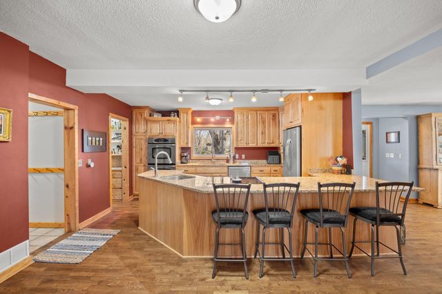 10175 County Road 17 SE, Delano, MN 55328