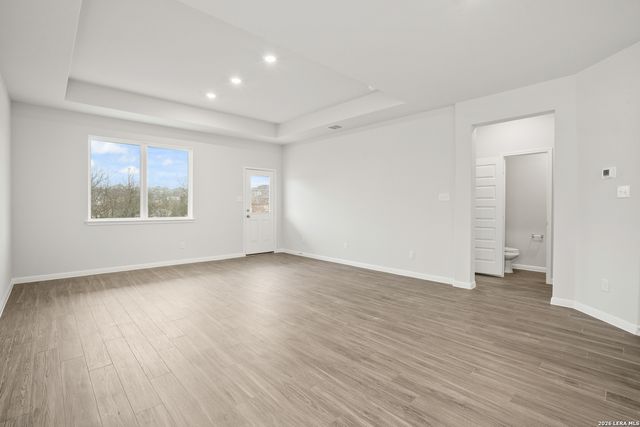 186 Hunters Camp, San Antonio, TX 78253