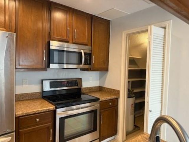 11711 Memorial Drive 585, Houston, TX 77024