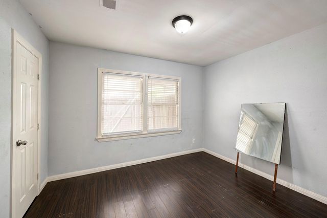 4626 Evergreen Street, Bellaire, TX 77401