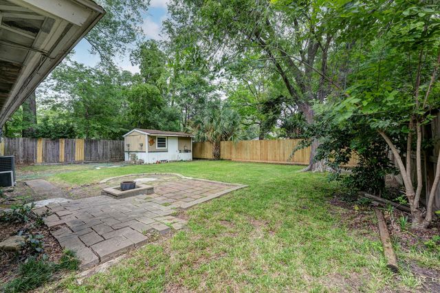 4626 Evergreen Street, Bellaire, TX 77401
