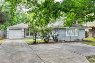4626 Evergreen Street, Bellaire, TX 77401