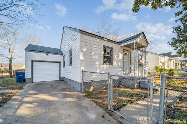 1043 N College Avenue, Tulsa, OK 74110