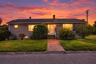 63 Hemlock St, Fall River, MA 02720