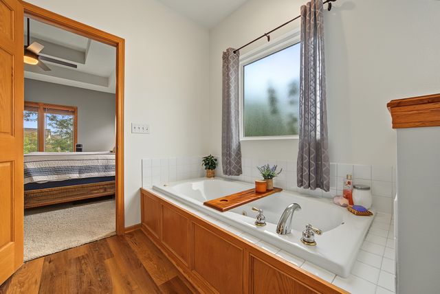 210 21st Street SW, Altoona, IA 50009