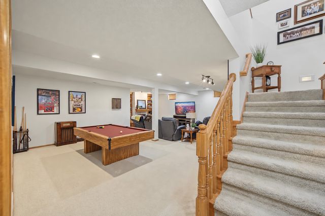 210 21st Street SW, Altoona, IA 50009
