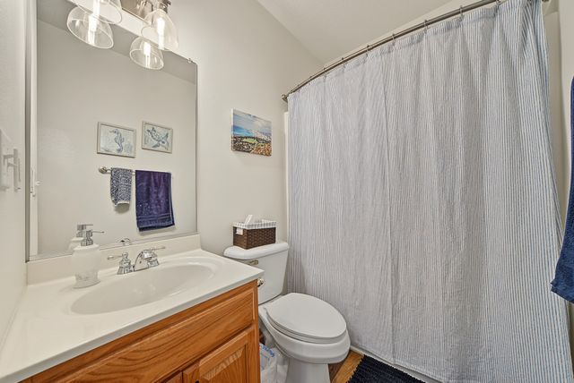 210 21st Street SW, Altoona, IA 50009