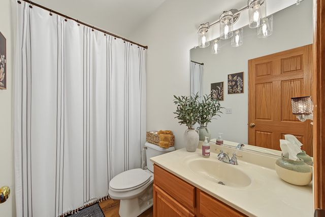 210 21st Street SW, Altoona, IA 50009