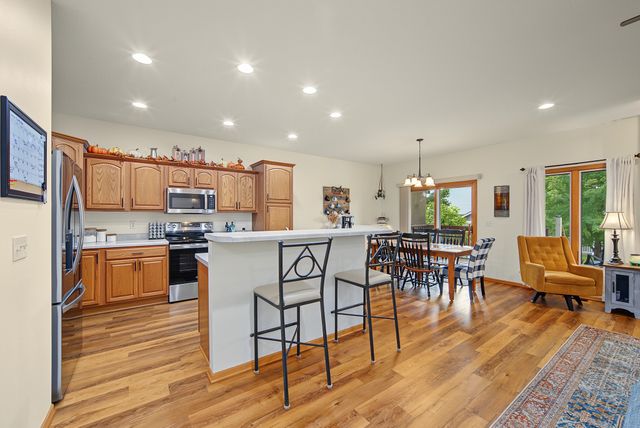 210 21st Street SW, Altoona, IA 50009