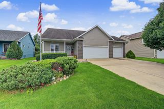 210 21st Street SW, Altoona, IA 50009