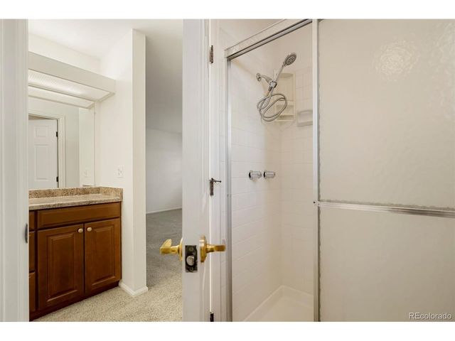 13703 E Marina Dr A, Aurora, CO 80014