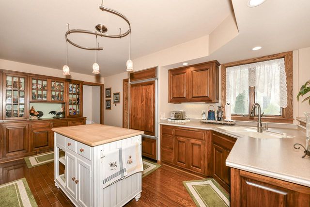 30731 Cedar DRIVE, Burlington, WI 53105