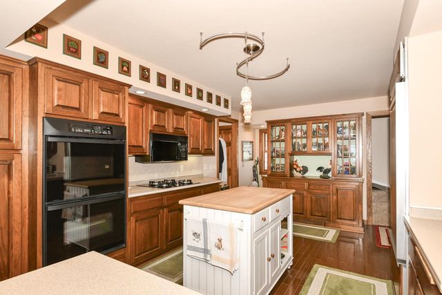 30731 Cedar DRIVE, Burlington, WI 53105
