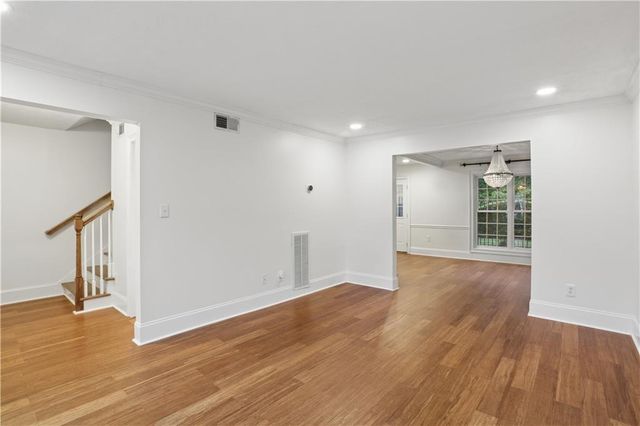 13 Independence Place NW, Atlanta, GA 30318