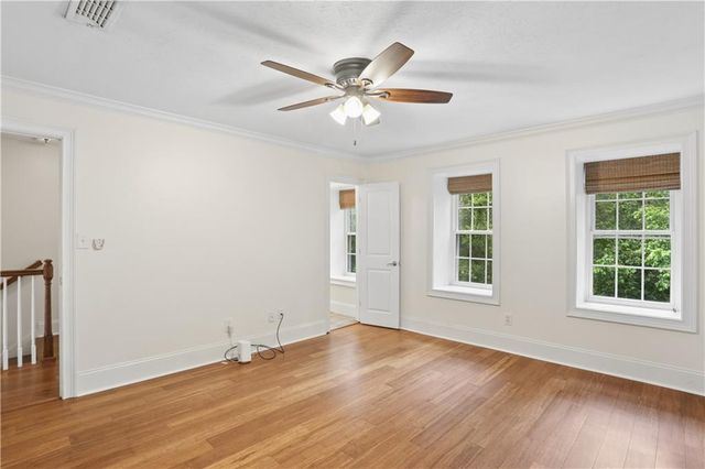 13 Independence Place NW, Atlanta, GA 30318