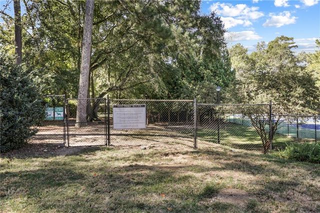 13 Independence Place NW, Atlanta, GA 30318