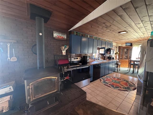 1353 Dewey, Butte, MT 59701