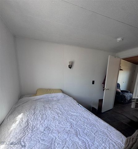 1353 Dewey, Butte, MT 59701